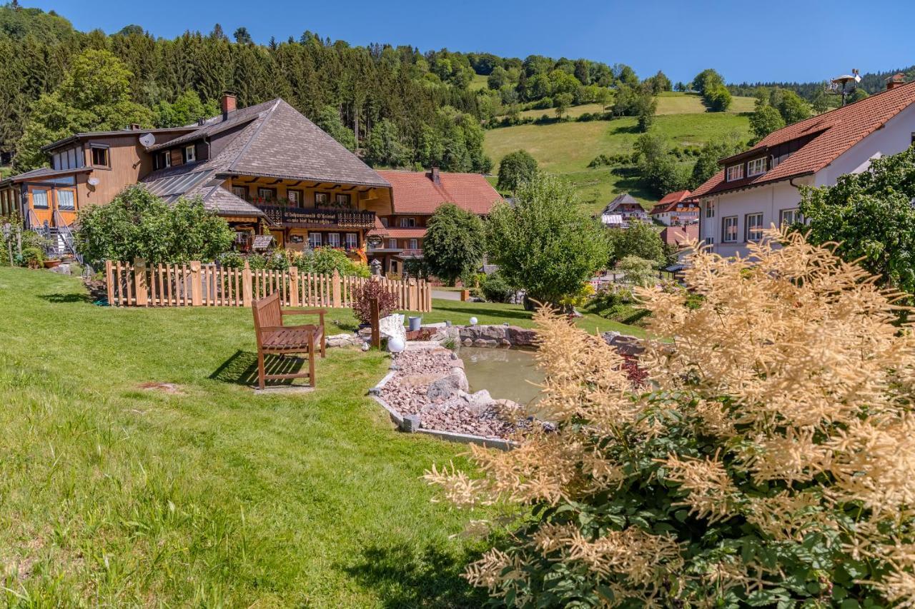 Hotel Haus Erika à Wieden Extérieur photo