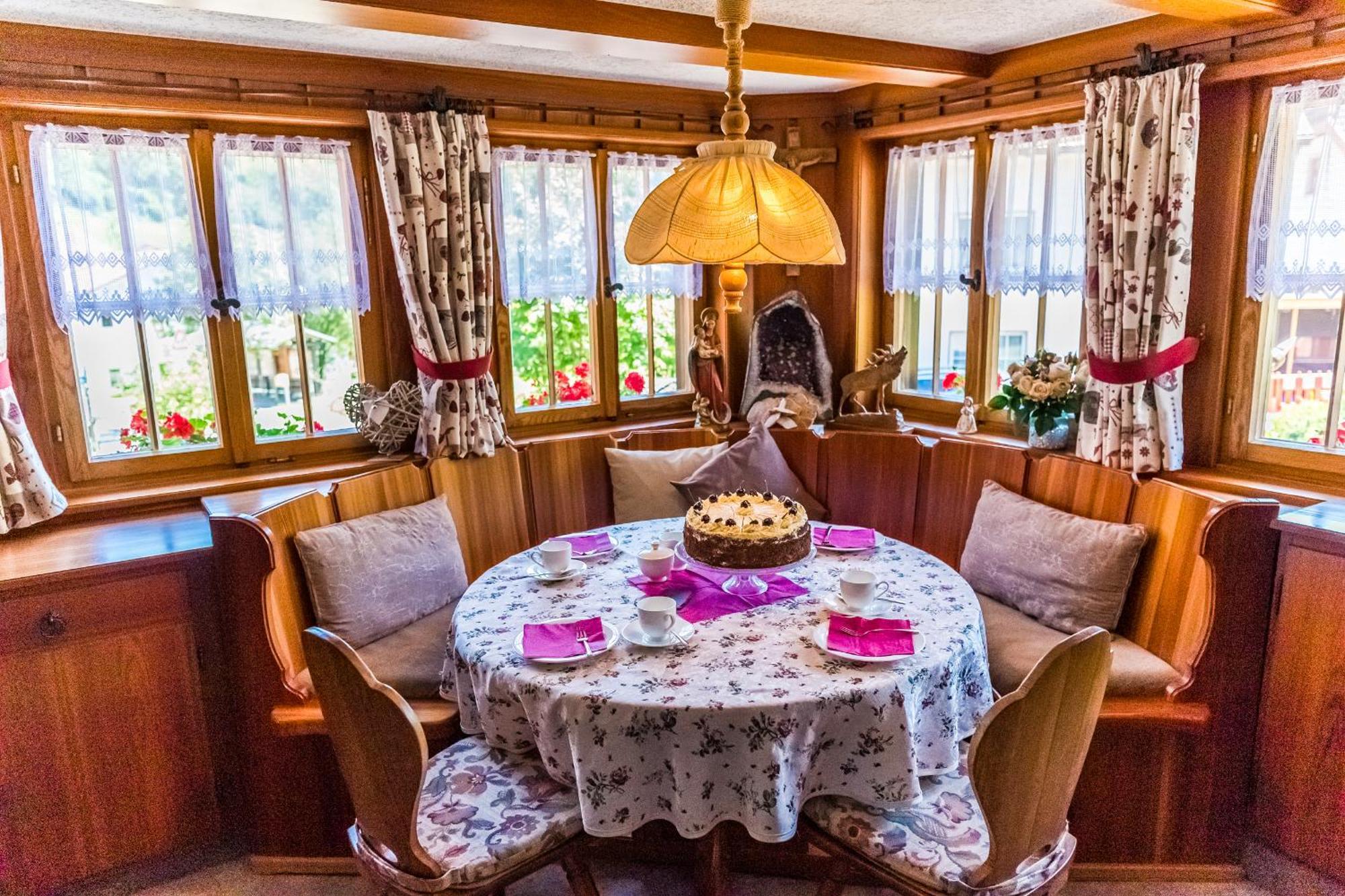 Hotel Haus Erika à Wieden Extérieur photo